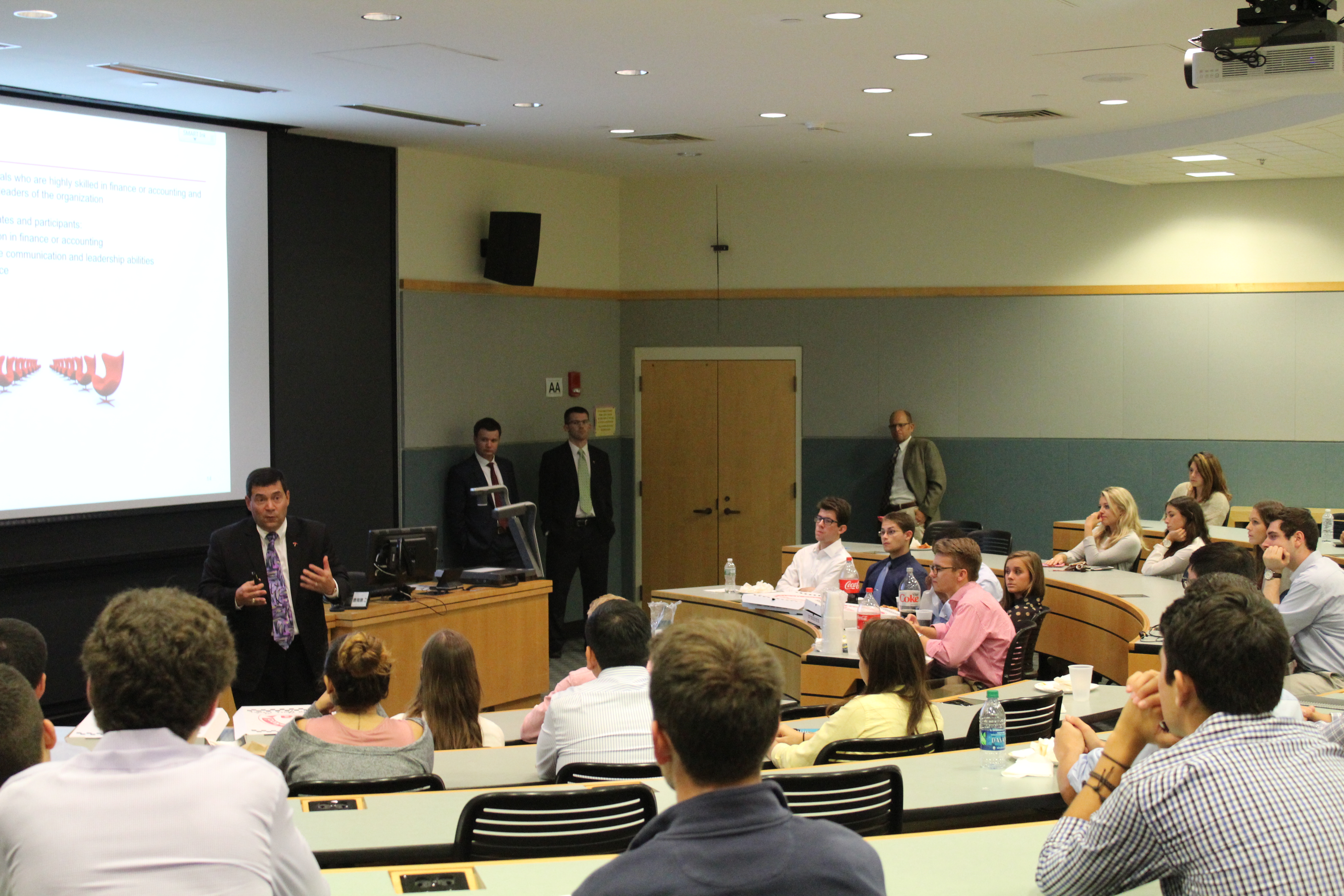 Mike Grosso the Director of Travelers' Financial Management Leadership Development Program speaking to members of the Finance Society.