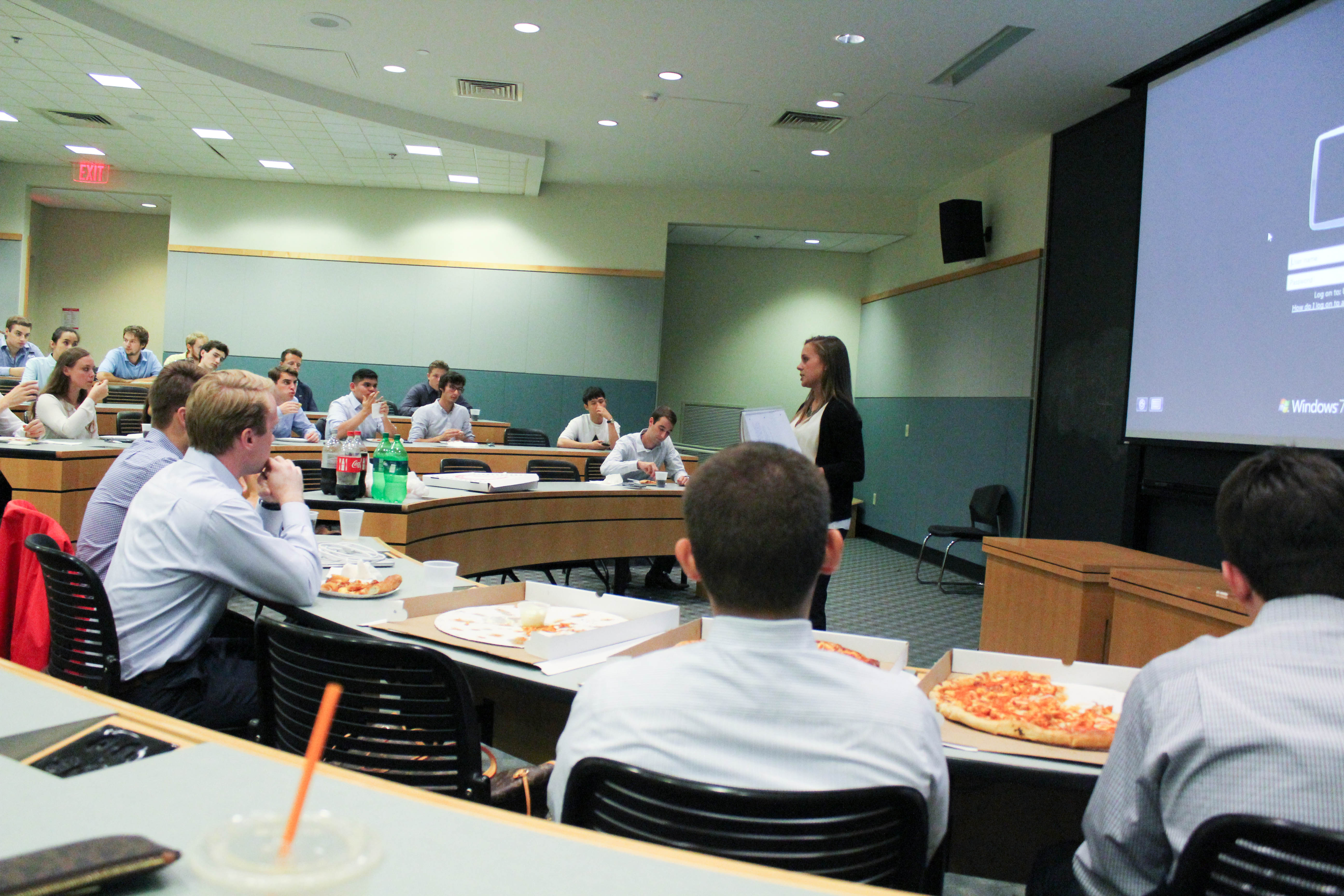Finance Society President Taylor VanFleet begins the first meeting of the year.